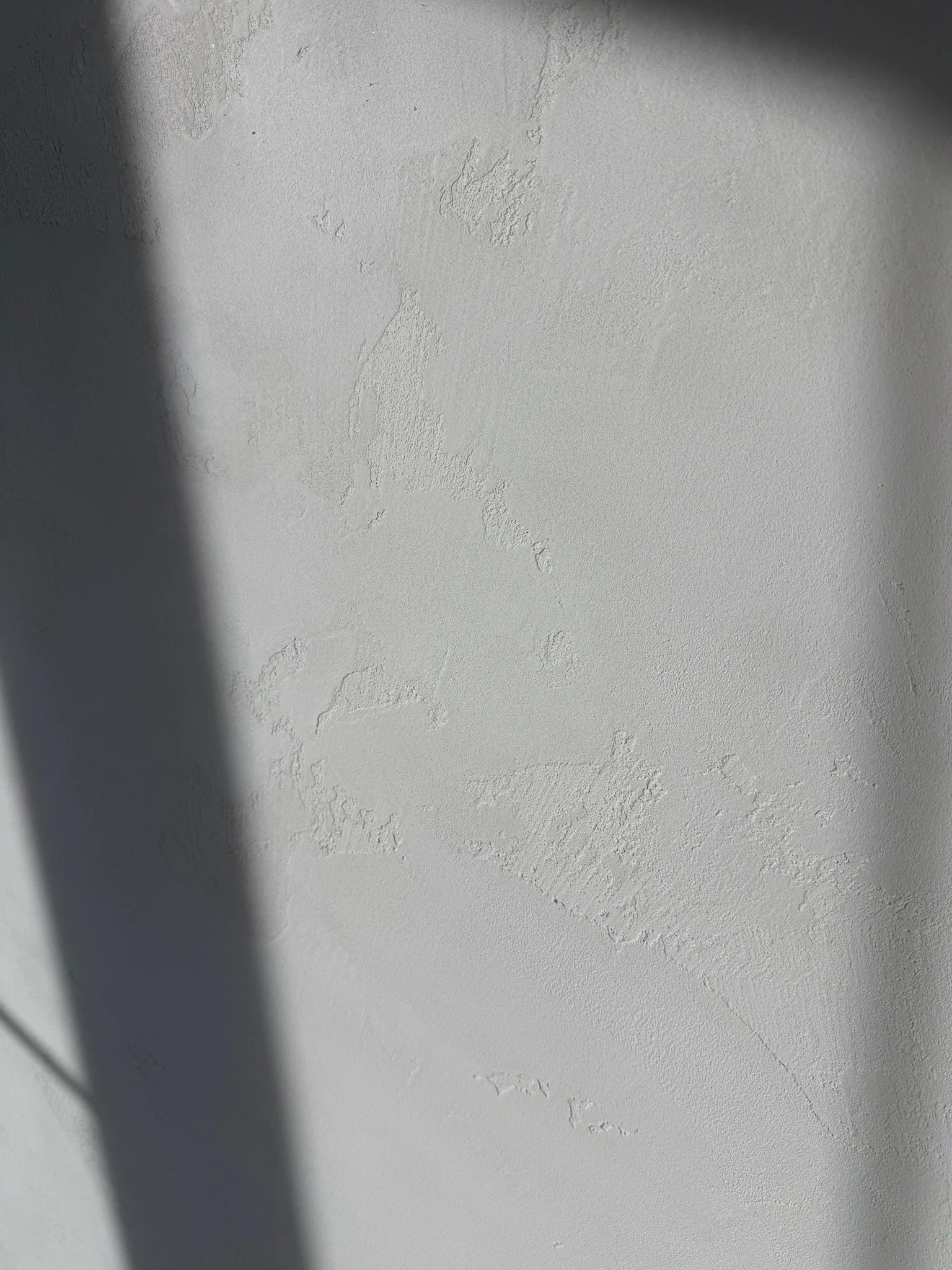 Up Close Visual of Textured Marmorino